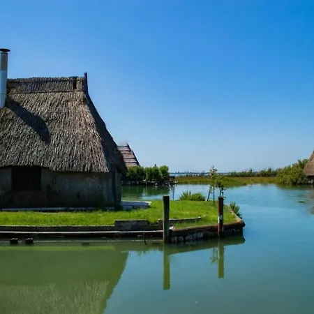 度假居 Renoviertes Reihenhaus Am Radweg In Lignano *