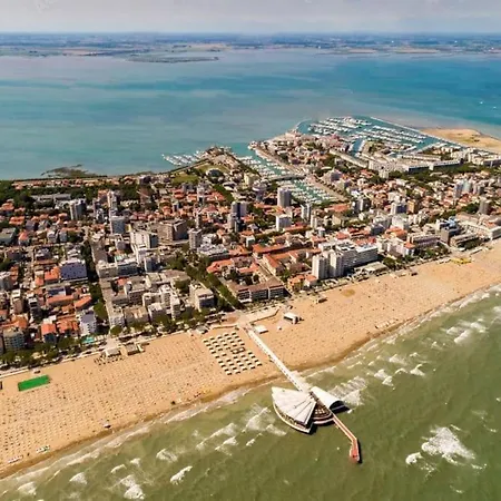 Renoviertes Reihenhaus Am Radweg In Lignano 度假居